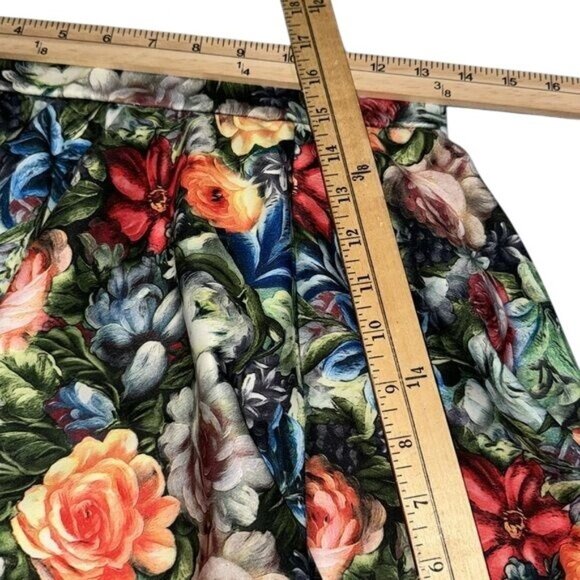 Floral A-Line Skater Skirt With Concealed Side Zipper Closure - Womens Size M - Picture 7 of 8